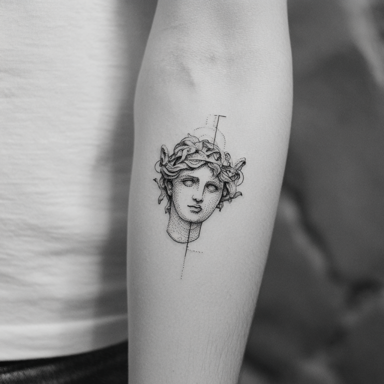 Medusa Tattoo Simple Minimal Geometric Cool White And Black S Tattoo